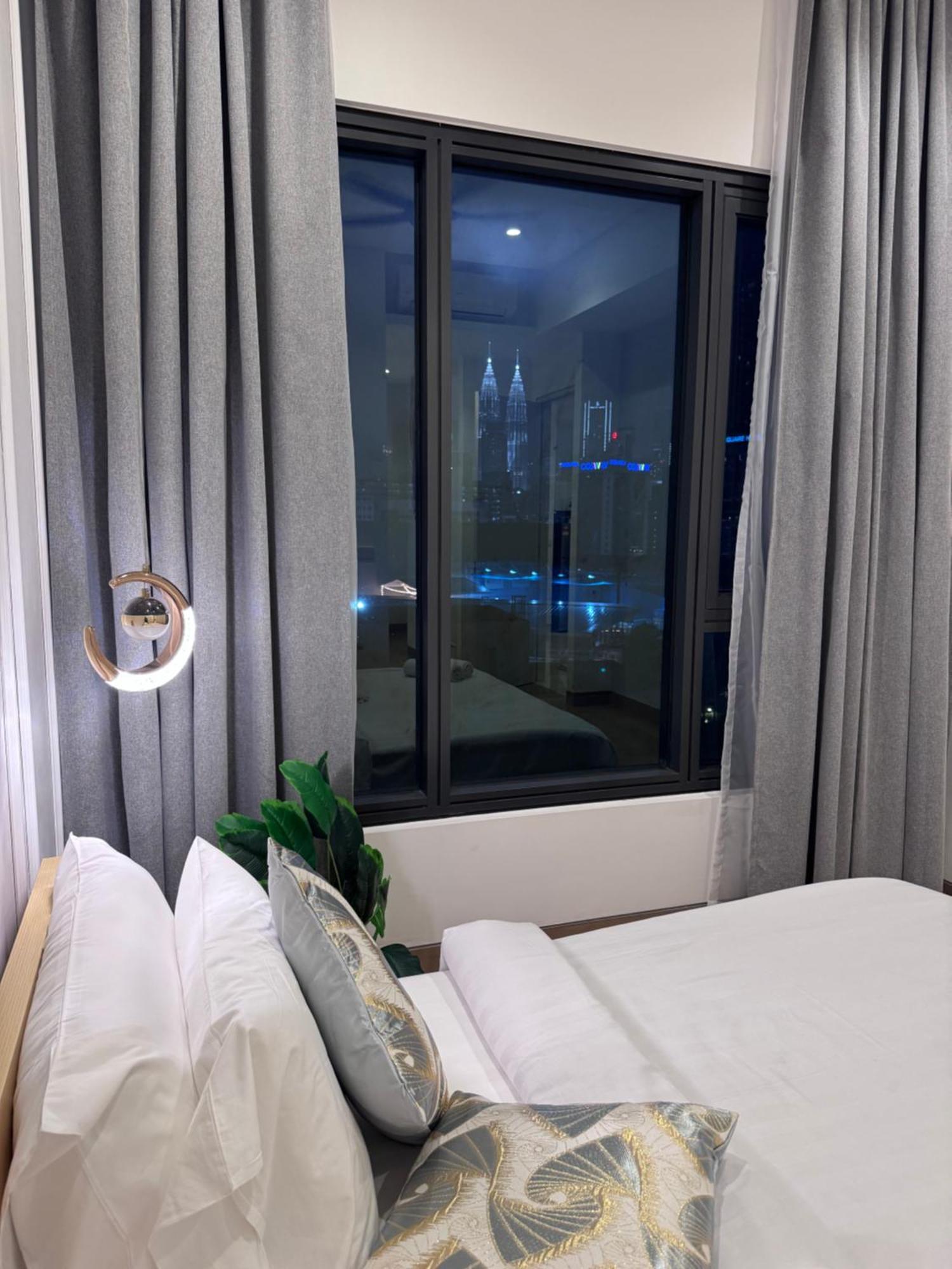 Infinity Pool Suite Bukit Bintang Lalaport Bbcc Kuala Lumpur Bagian luar foto