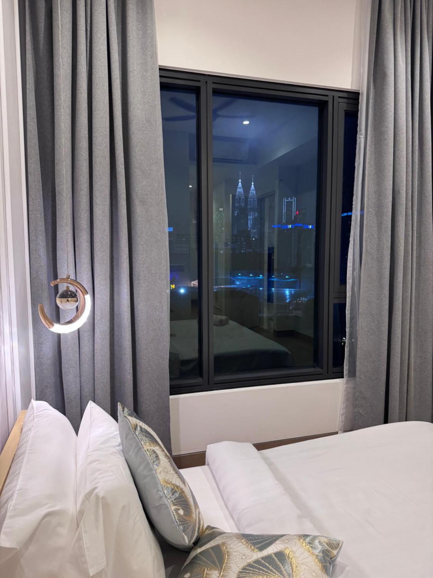 Infinity Pool Suite Bukit Bintang Lalaport Bbcc Kuala Lumpur Bagian luar foto